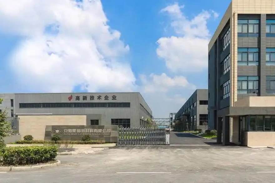 球帝 从数据台到社区看台：球帝编辑林致远的一天与内容幕后